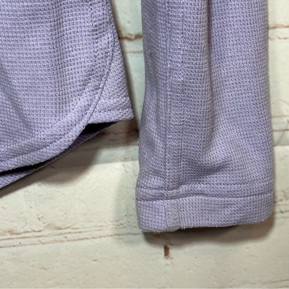 Duluth Trading Shirt Womens Small Purple Thermal Crew Neck Waffle Knit - Picture 6 of 8